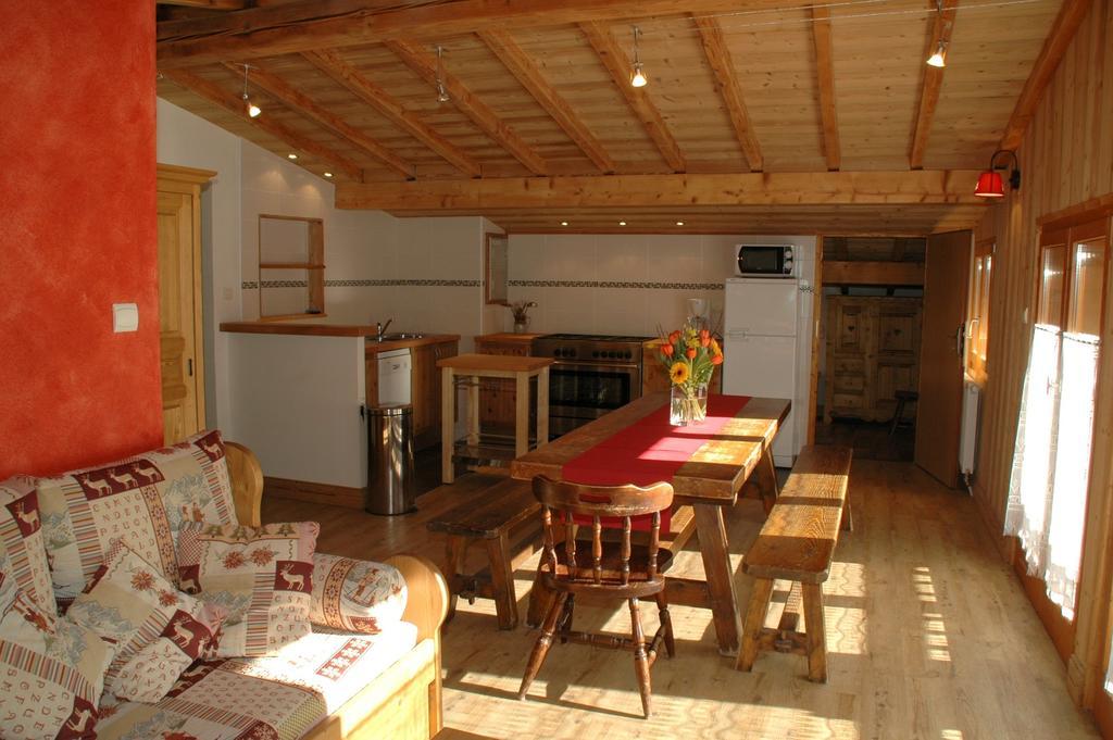 Aparthotel Giffre Et Clesson Samoëns Exteriér fotografie